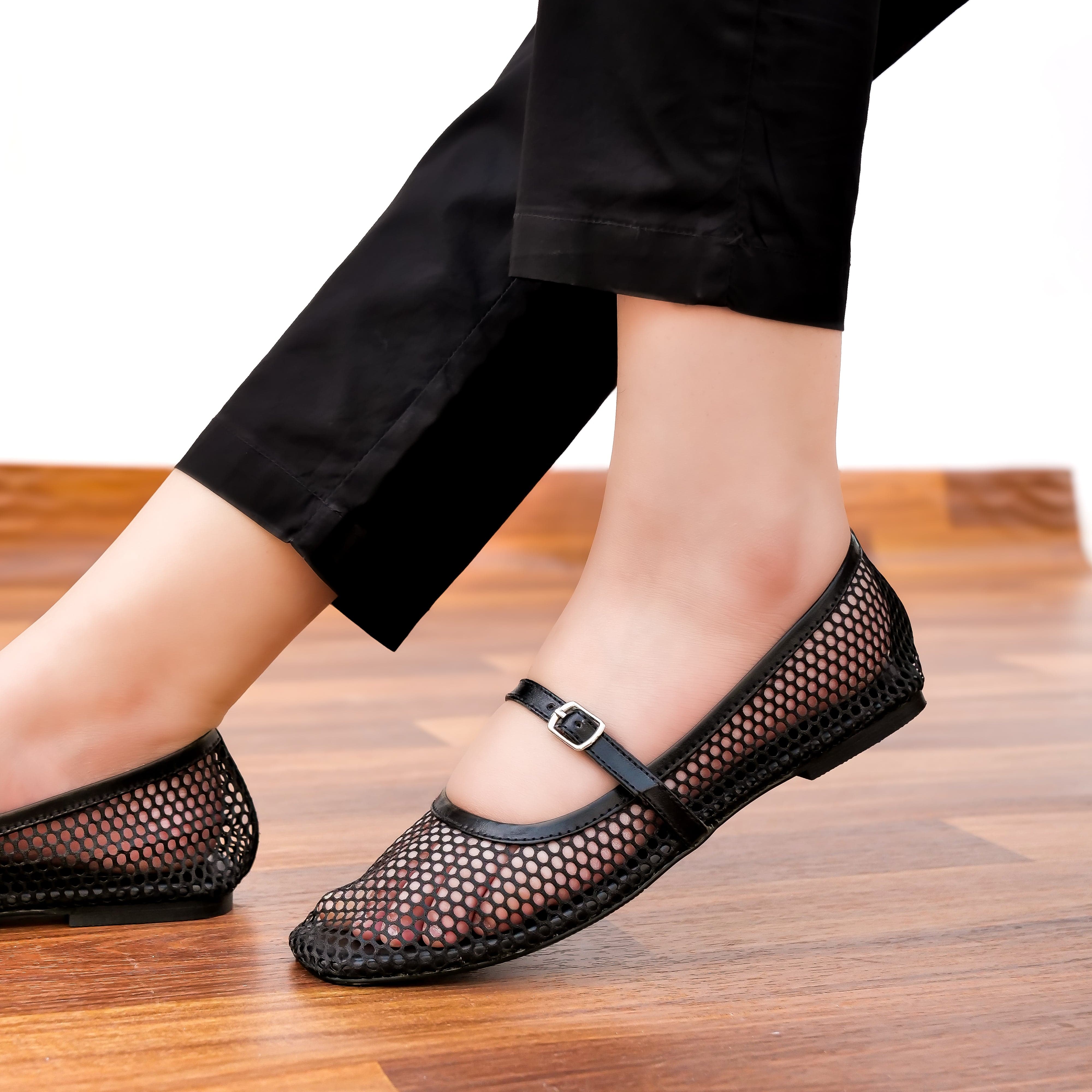 BALLET PUMPS - BLACK